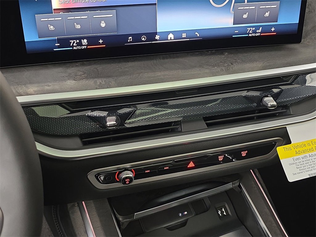 New 2026 BMW X7 xDrive40i w/ Executive Package image 25