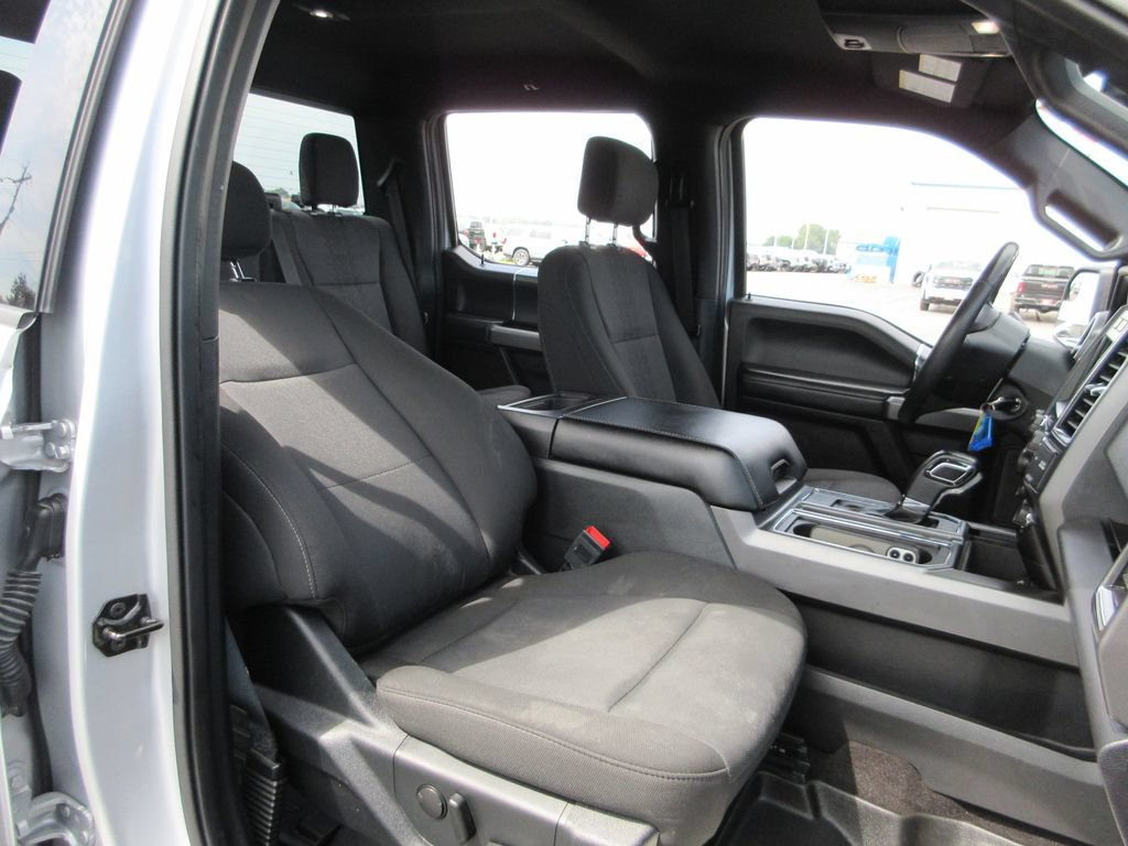 Used 2019 Ford F150 XLT w/ Equipment Group 302A Luxury AWD/4WD image 22