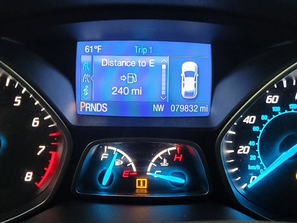 Used 2015 Ford Escape SE AWD/4WD image 23