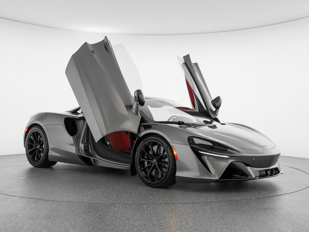 New 2026 McLaren Artura Spider RWD image 7