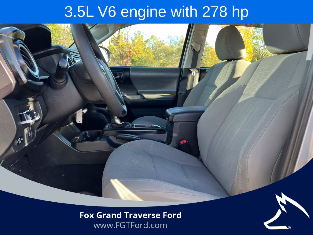 Used 2018 Toyota Tacoma SR w/ SR Convenience Package AWD/4WD image 3