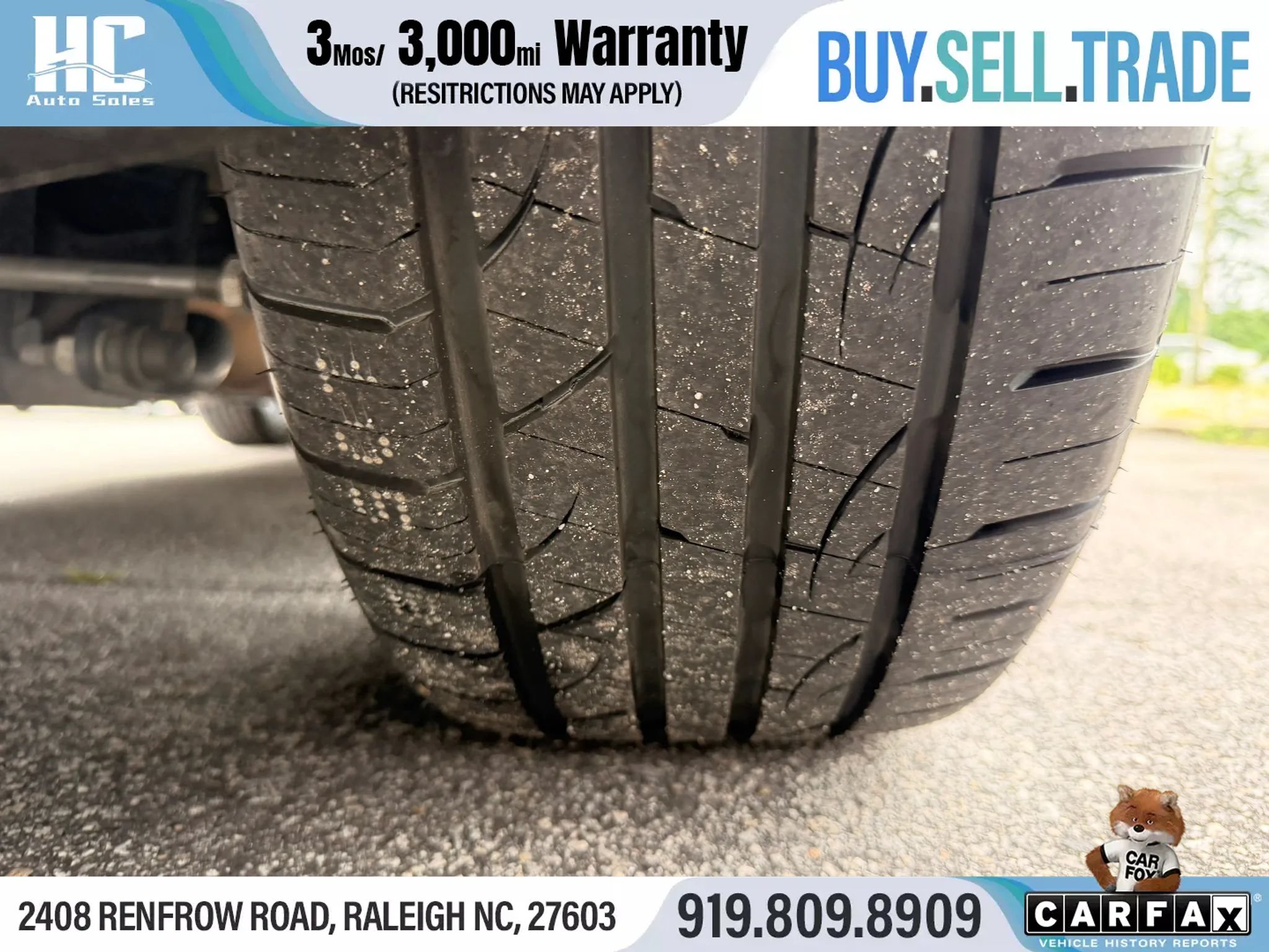 Used 2020 Dodge Challenger SXT w/ Plus Package RWD image 11