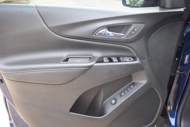 Used 2022 Chevrolet Equinox Premier image 12