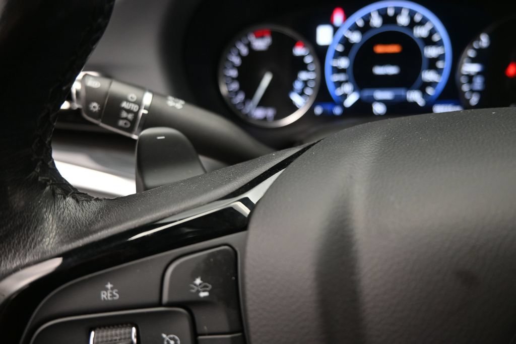 Used 2022 Buick Enclave Premium FWD image 22