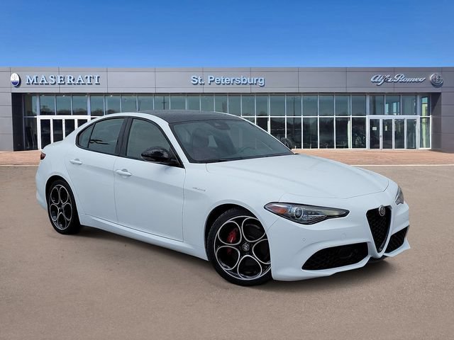 Used 2023 Alfa Romeo Giulia Veloce