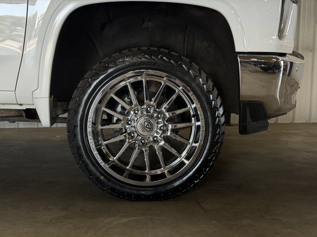 Used 2021 Chevrolet Silverado 2500 LT w/ All Star Edition AWD/4WD image 16