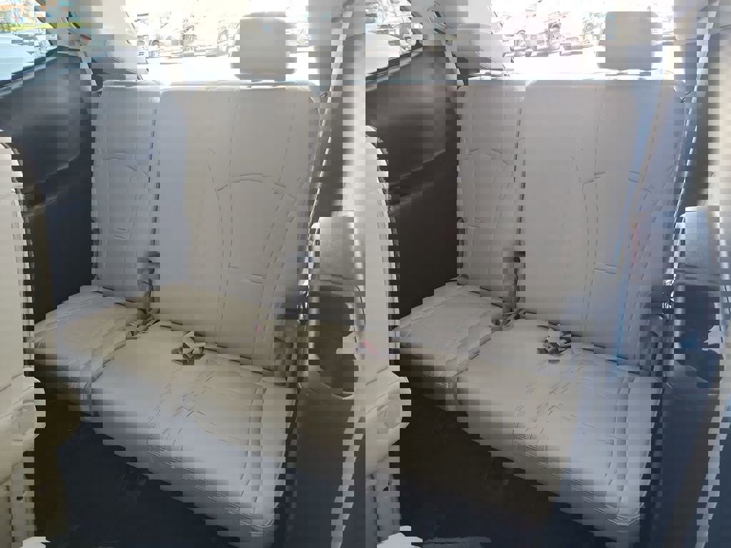 Certified 2022 Buick Enclave Essence w/ Sport Touring Edition image 33