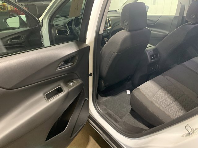 Used 2024 Chevrolet Equinox LT w/ LPO, Floor Liner Package image 8