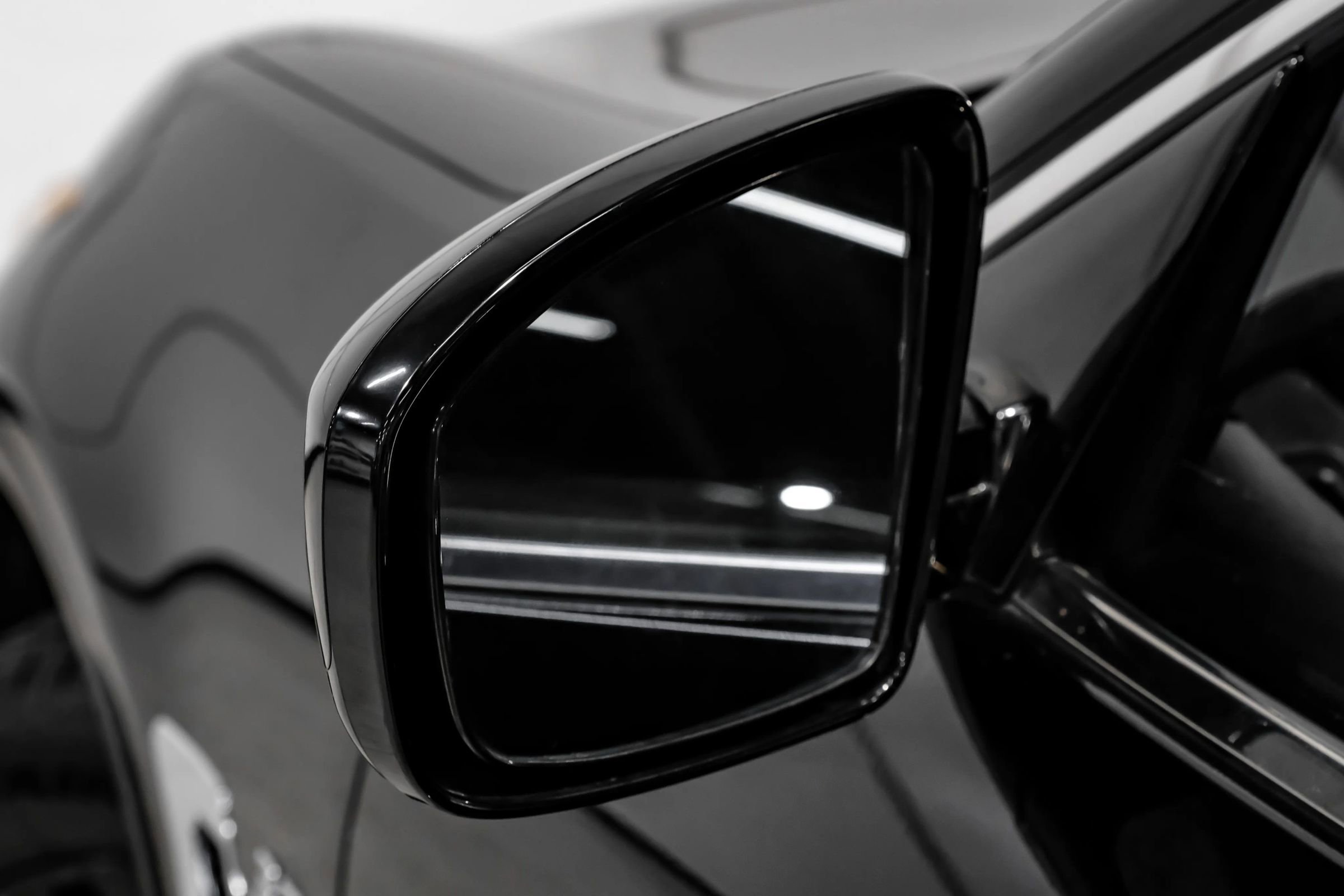 Used 2016 INFINITI QX70 3.7 image 45