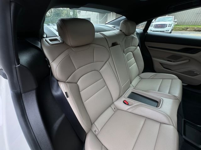 Used 2022 Porsche Taycan 4S image 47
