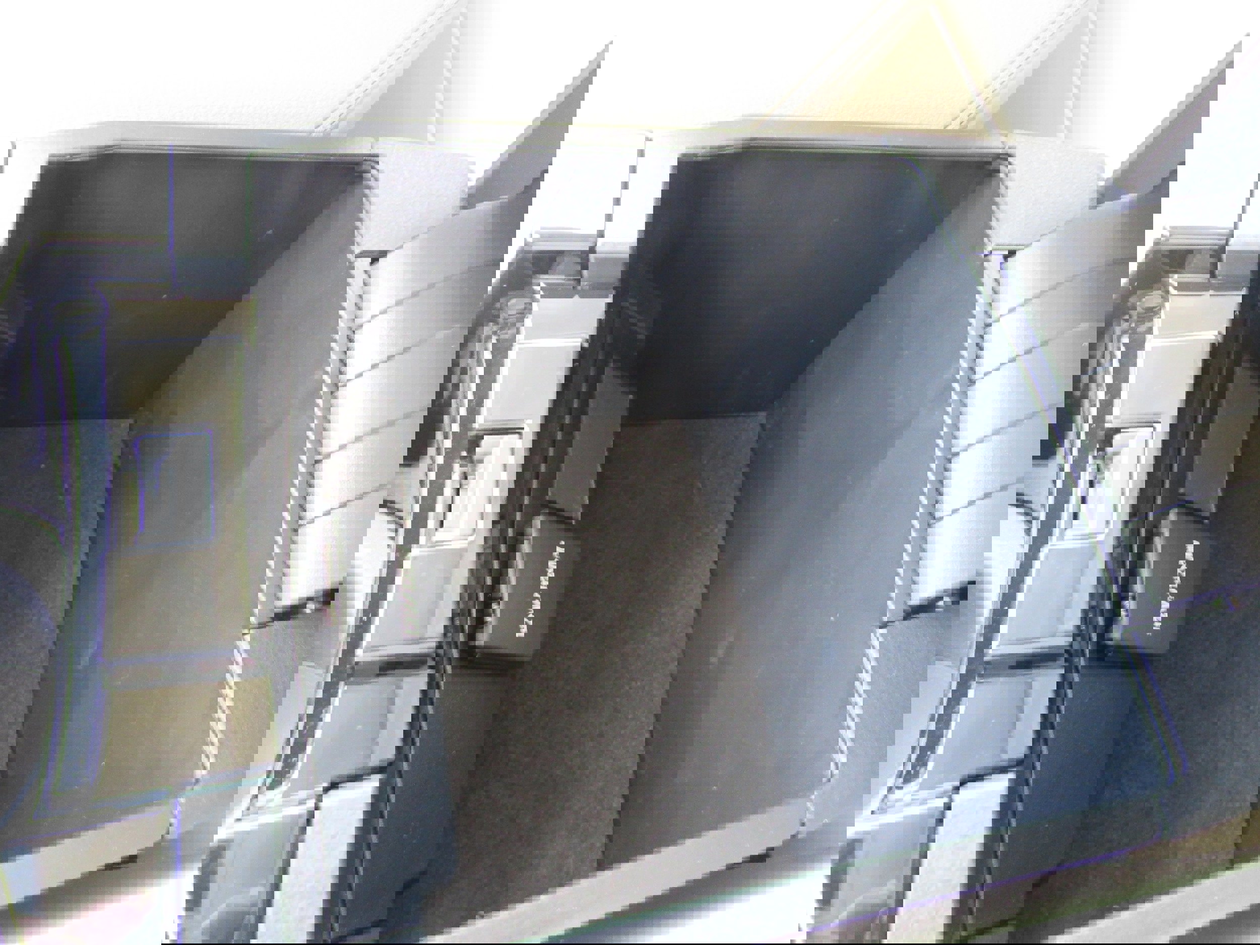 Used 2022 Toyota Corolla Cross XLE image 30