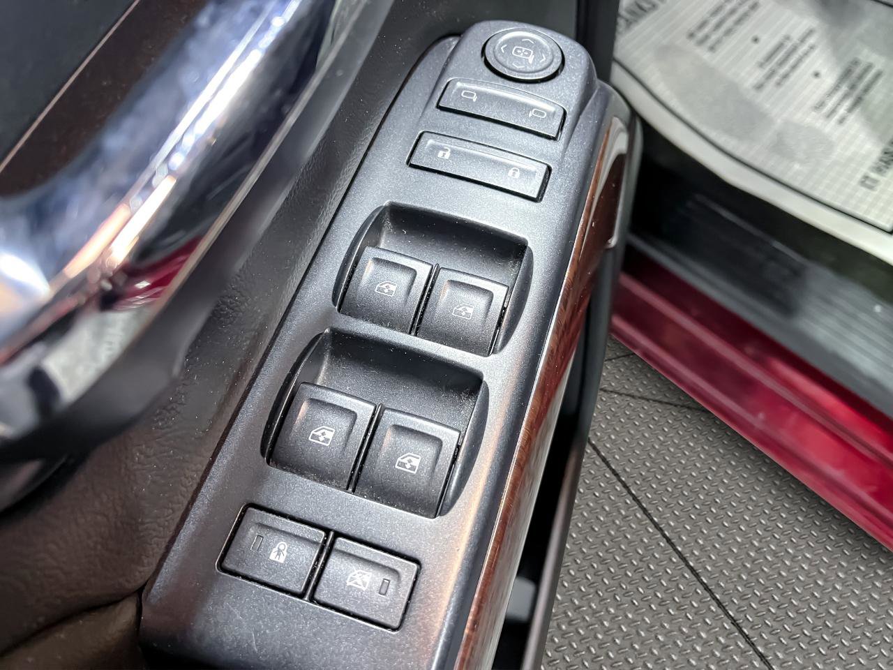 Used 2017 GMC Sierra 1500 SLE w/ SLE Value Package image 18