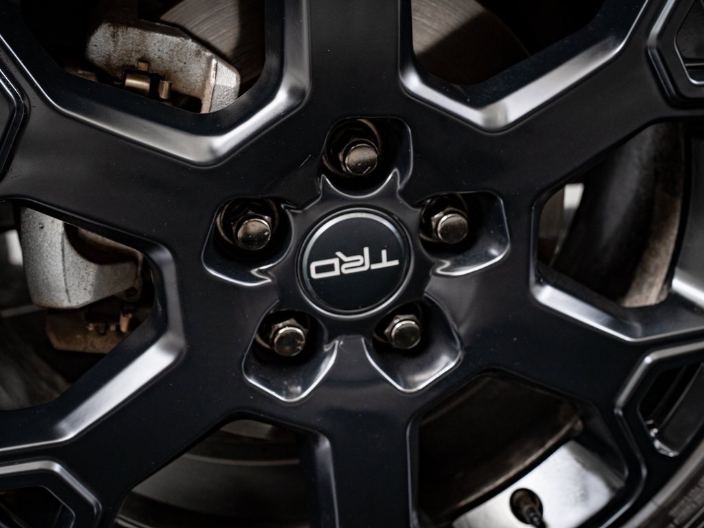 Used 2020 Toyota RAV4 AWD image 8