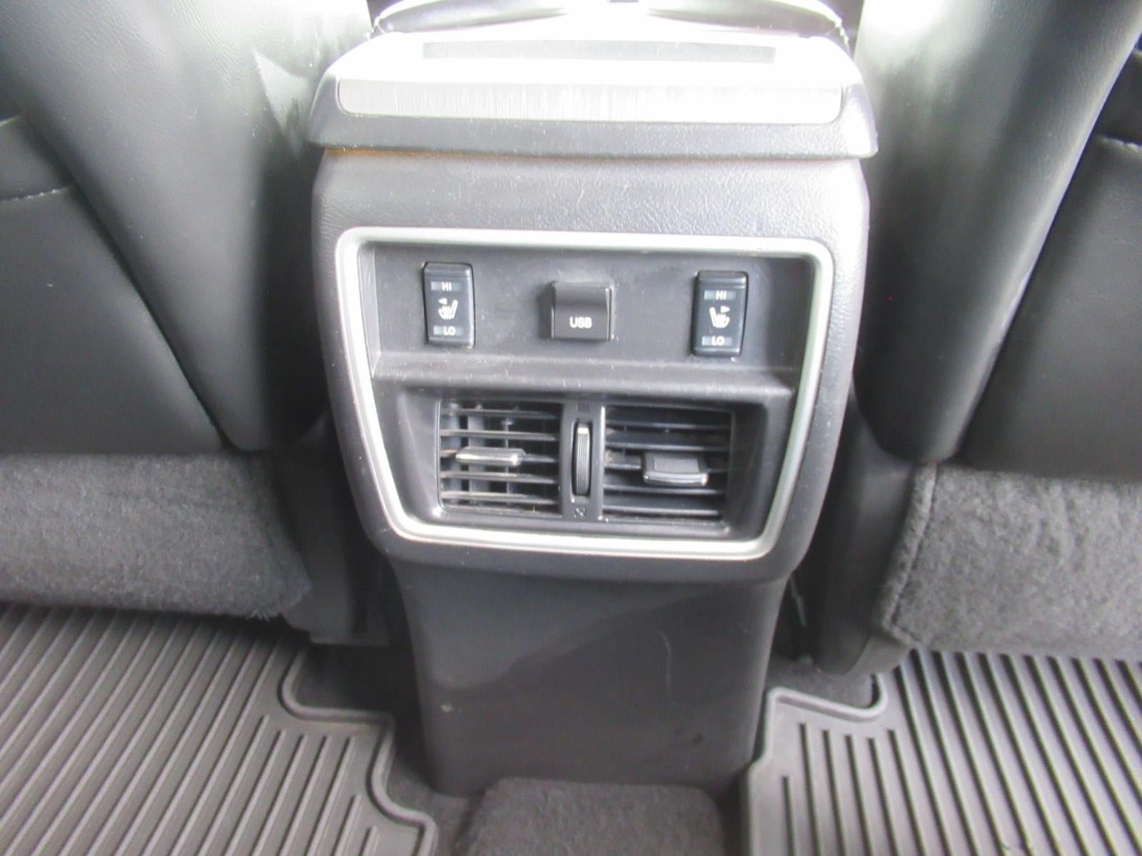 Used 2015 Nissan Murano Platinum AWD/4WD image 30