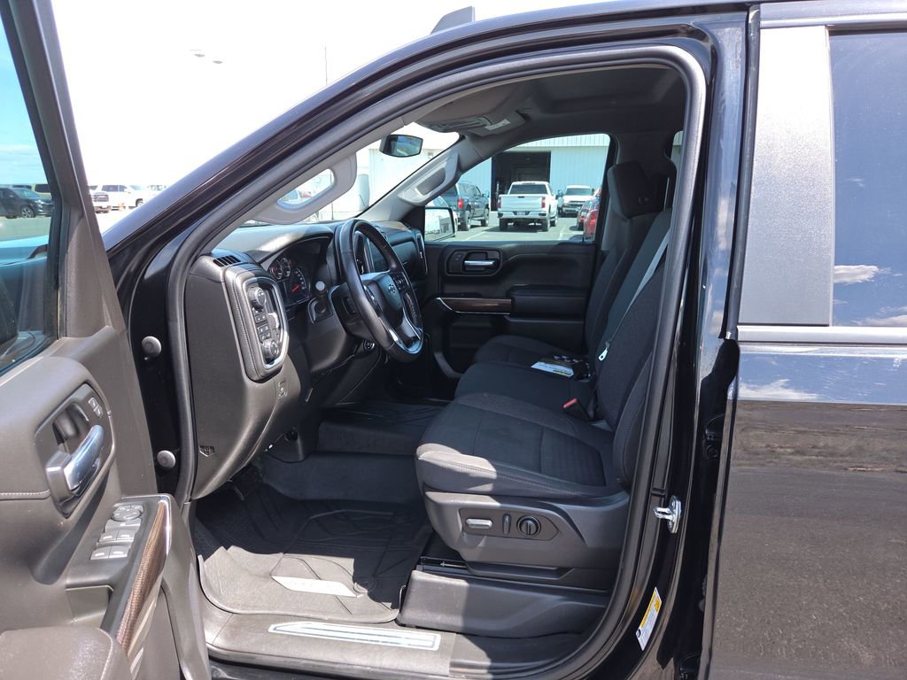Used 2021 Chevrolet Silverado 1500 RST AWD/4WD image 9