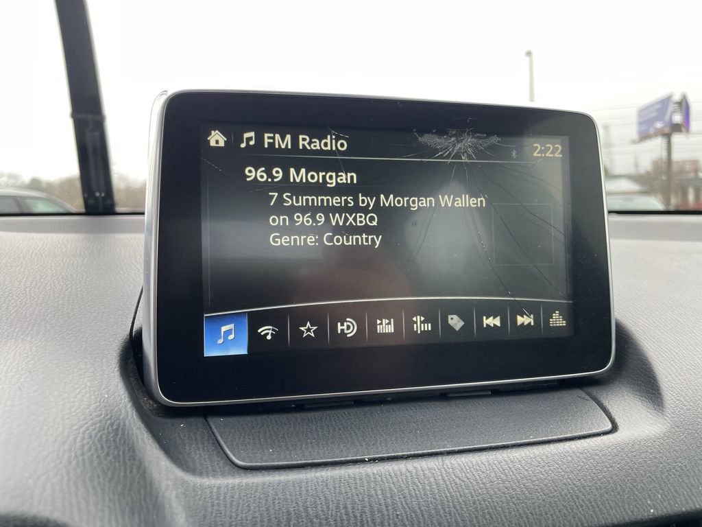 Used 2018 Toyota Yaris iA image 11