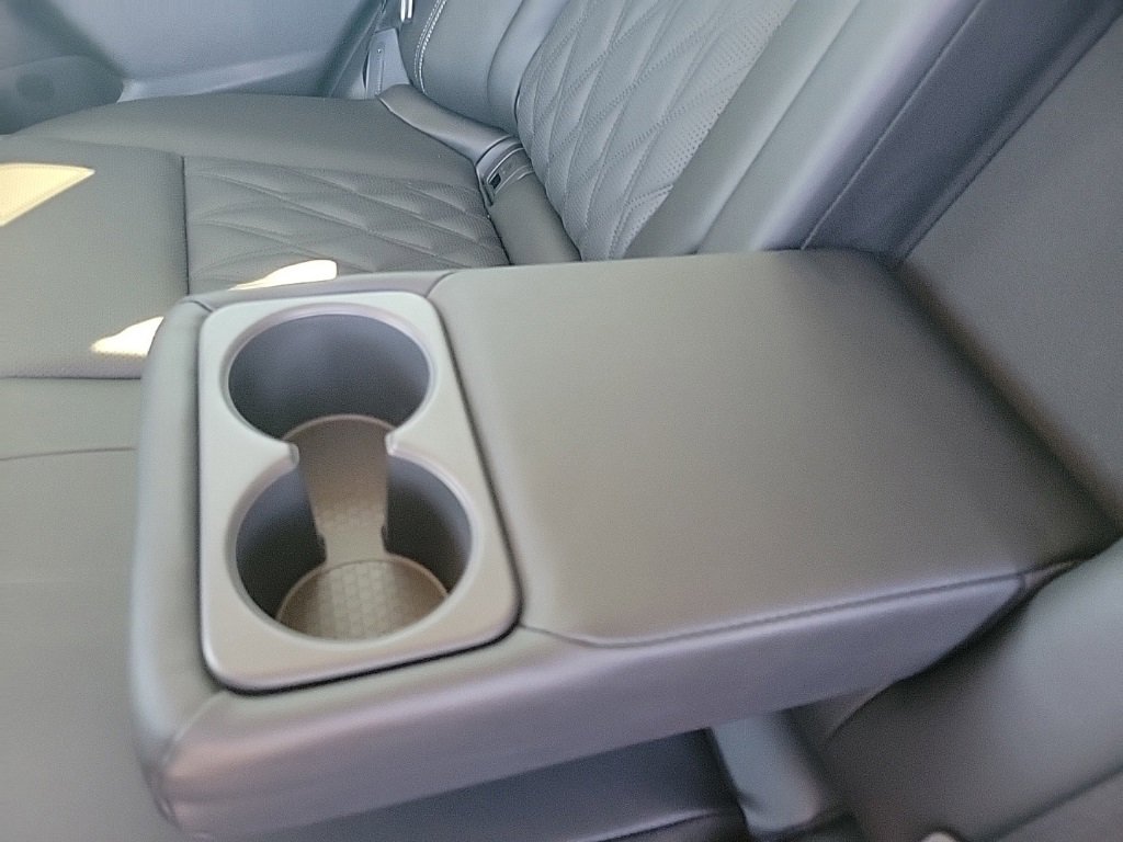 New 2026 Nissan Rogue Platinum image 37