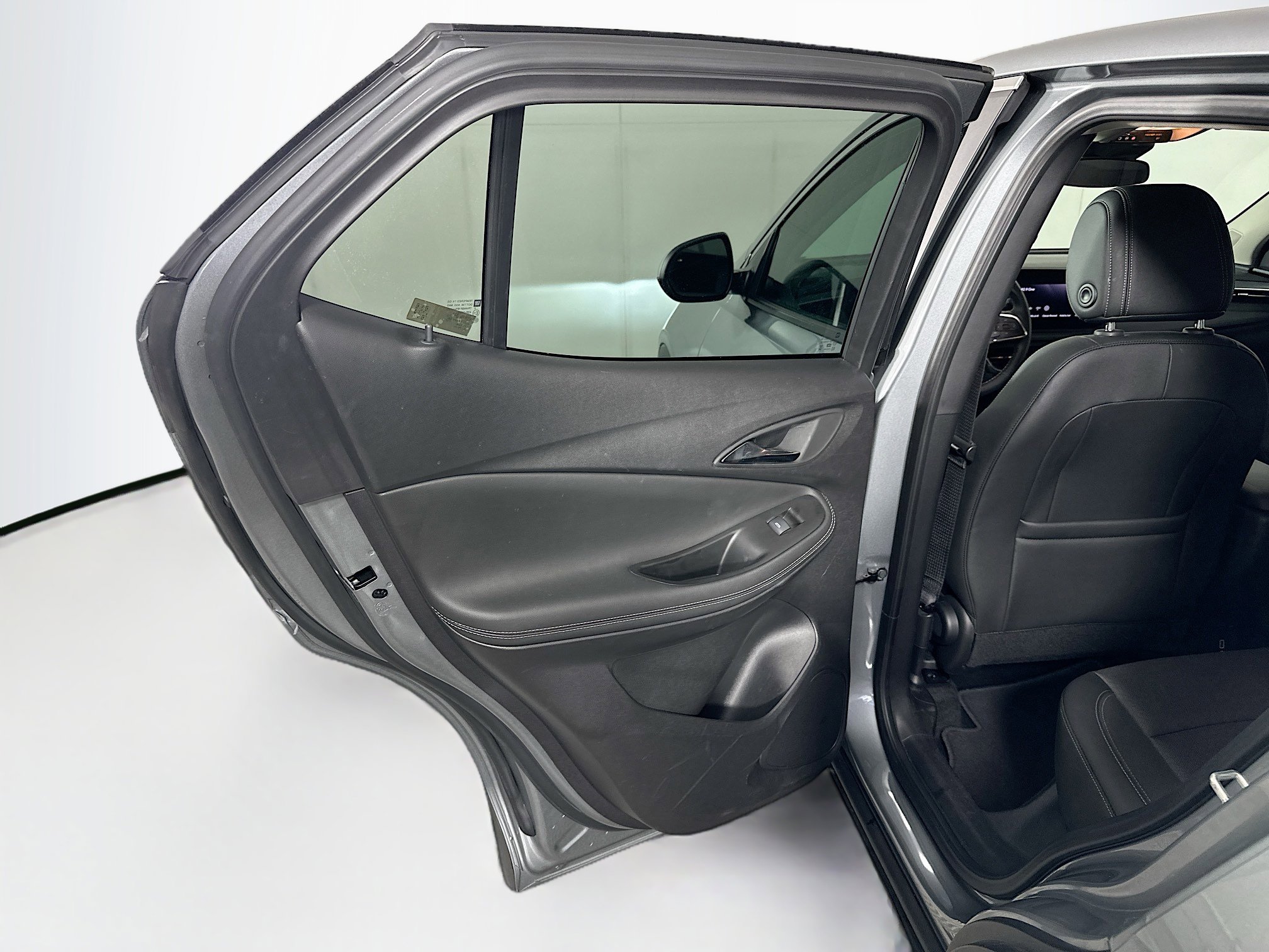 Used 2025 Buick Encore GX Preferred image 25