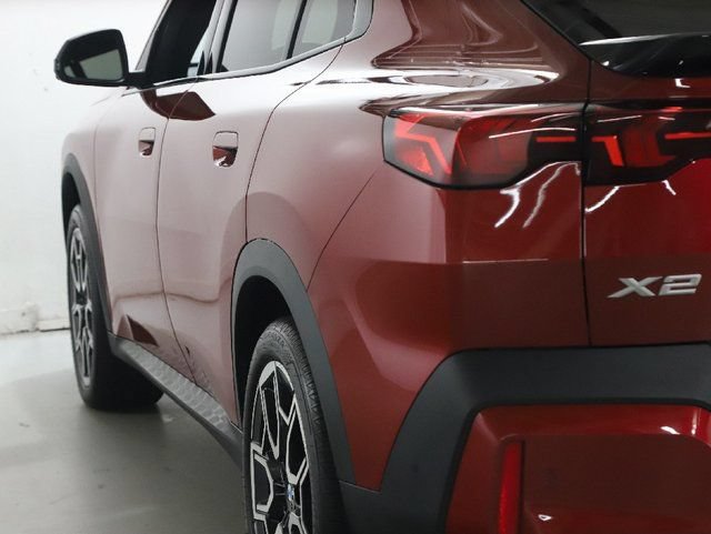 Used 2026 BMW X2 xDrive28i AWD/4WD image 46
