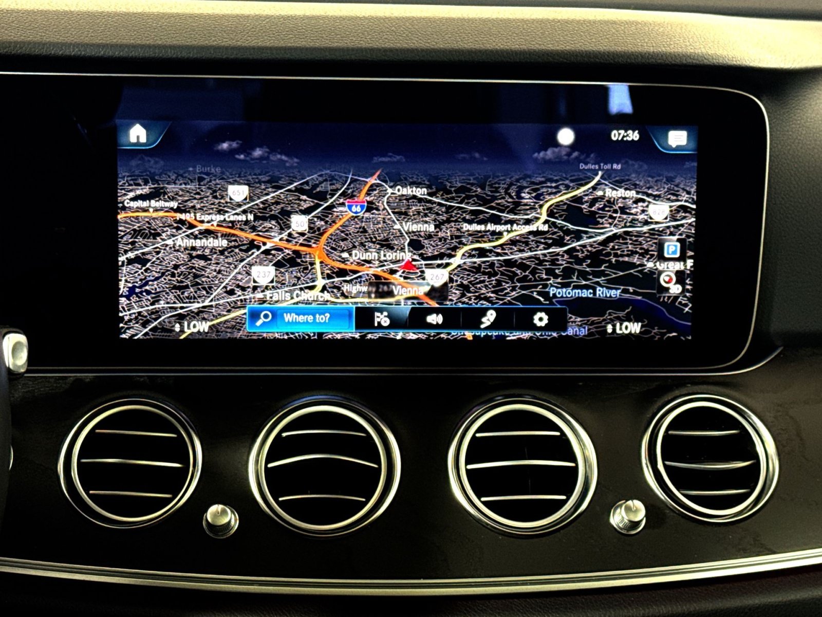 Used 2023 Mercedes-Benz E 350 4MATIC Sedan image 20
