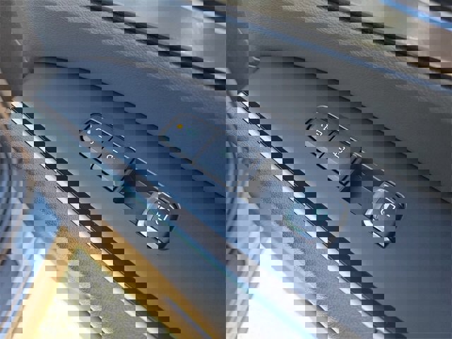 New 2026 Kia Sorento S image 11