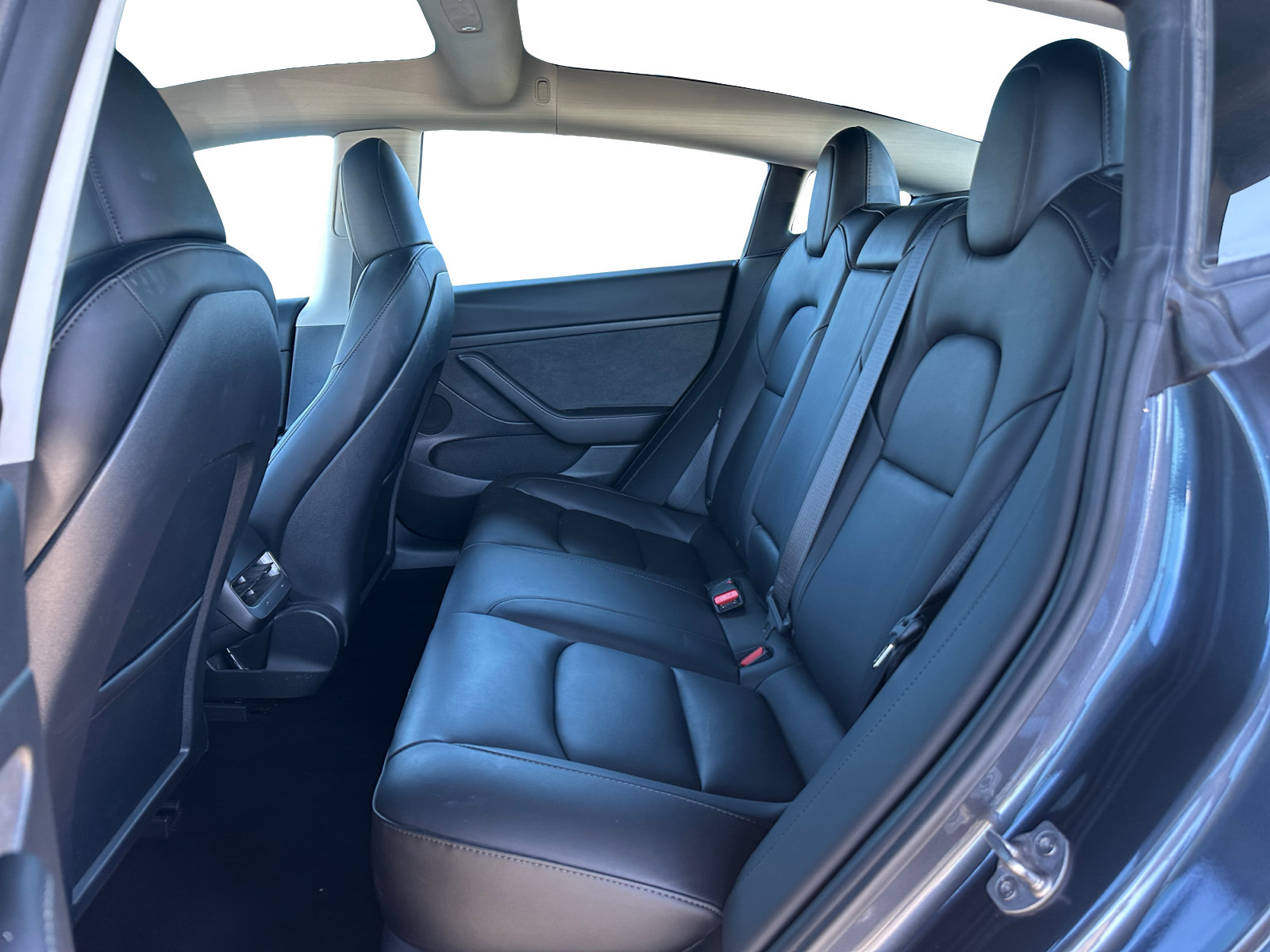 Used 2023 Tesla Model 3 Standard Range RWD image 13