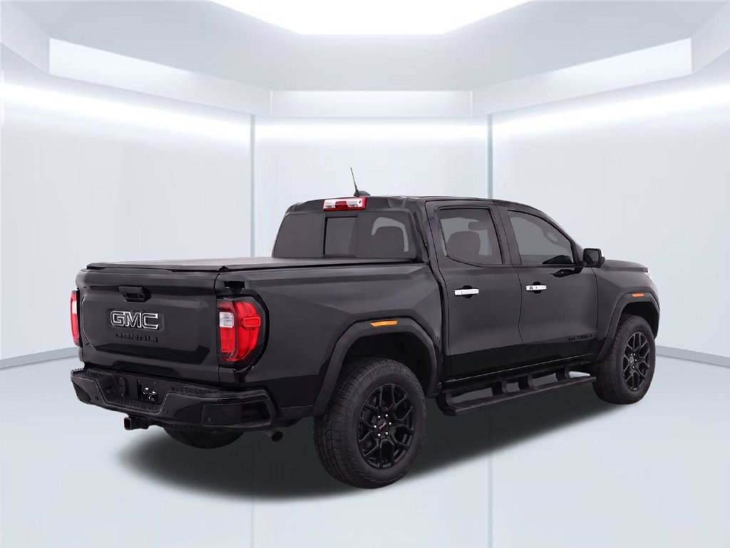 Used 2026 GMC Canyon Denali w/ LPO, Denali Black Edition AWD/4WD image 4