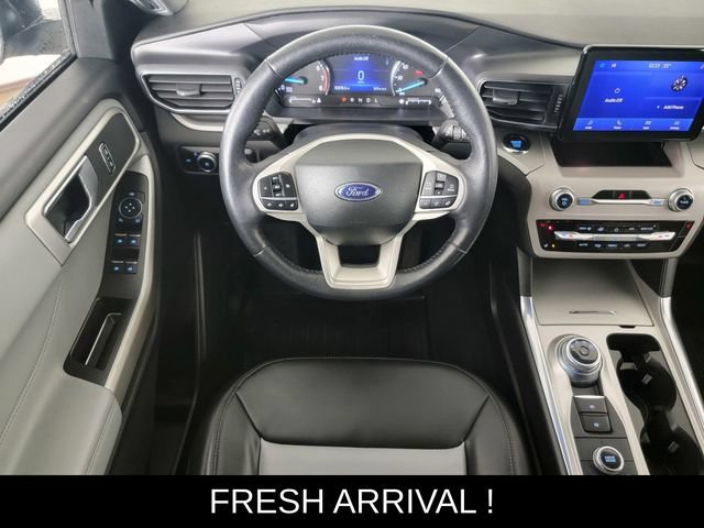 Certified 2023 Ford Explorer XLT w/ Equipment Group 202A AWD/4WD image 25