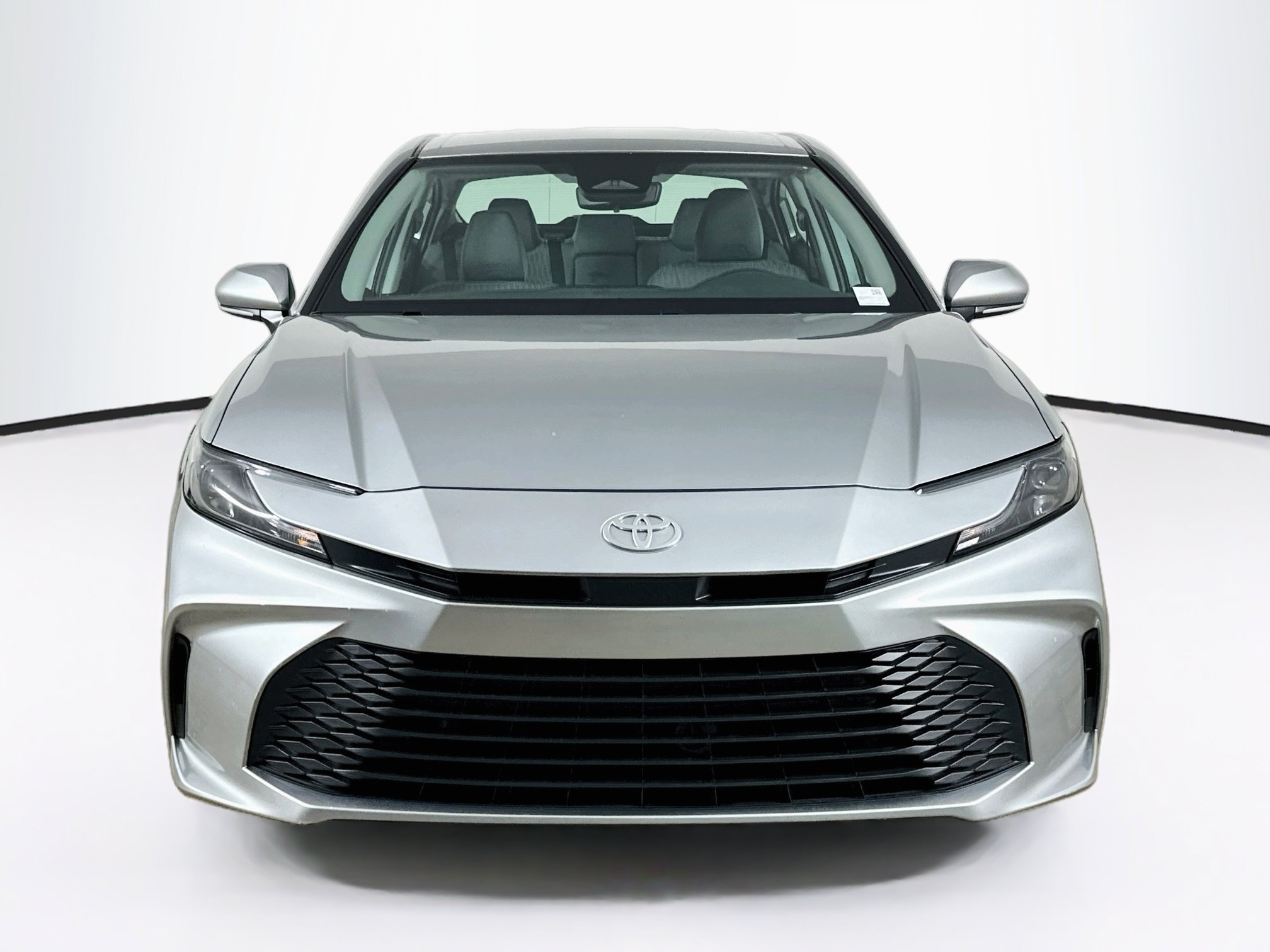 Used 2026 Toyota Camry LE FWD image 2