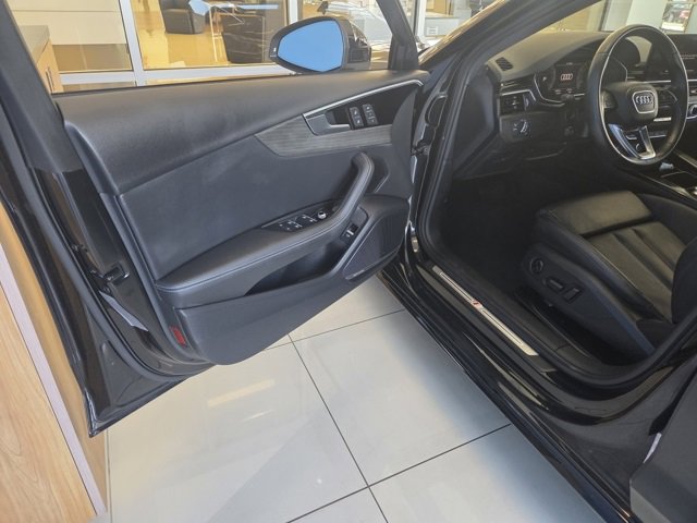 Used 2024 Audi A4 2.0T Premium Plus image 12
