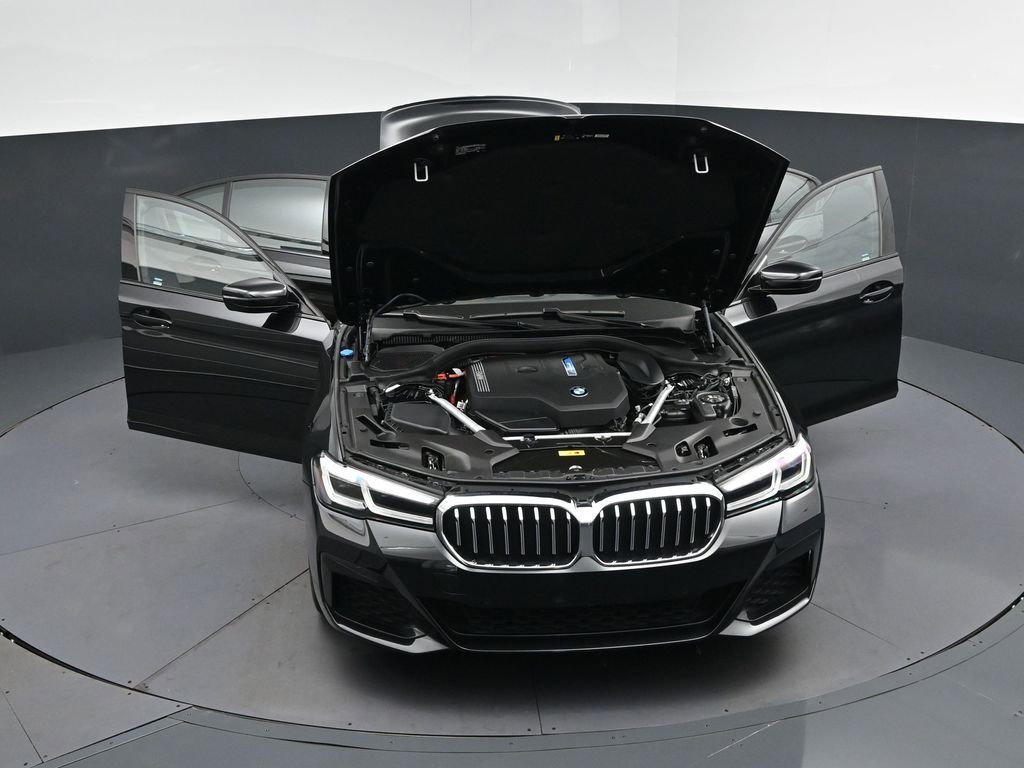 Certified 2023 BMW 530e w/ M Sport Package image 52
