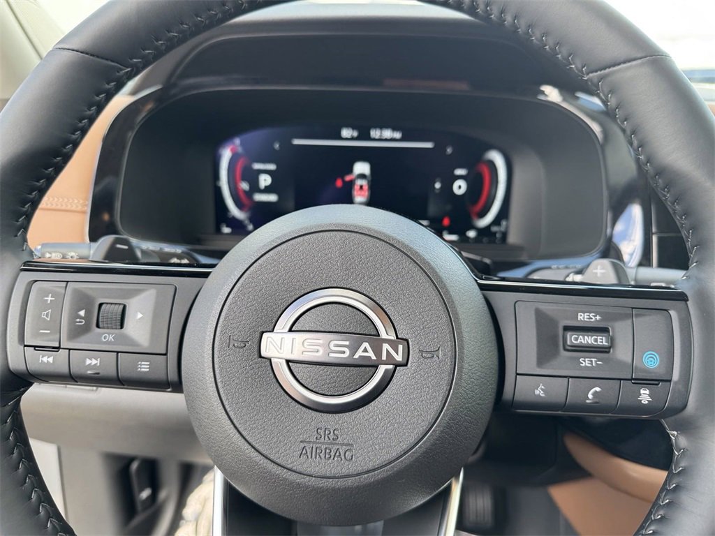 New 2025 Nissan Pathfinder Platinum w/ Lighting Package (N93) image 29