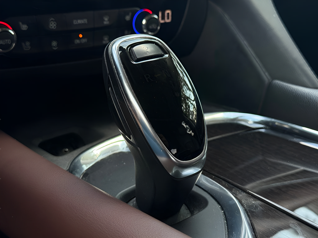 Used 2018 Buick Enclave Avenir w/ Trailering Package FWD image 35