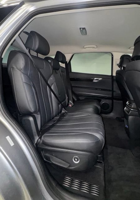 Used 2025 Genesis GV80 2.5T Standard AWD/4WD image 14