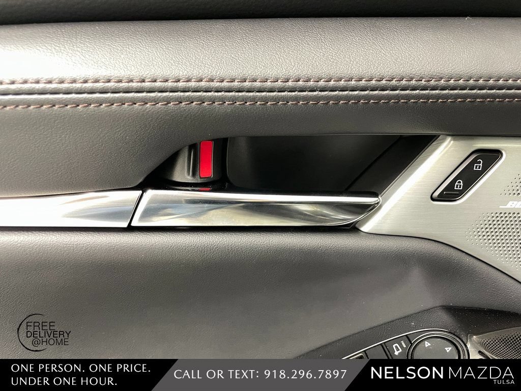 New 2026 MAZDA MAZDA3 2.5 S Hatchback w/ Premium Pkg FWD image 21