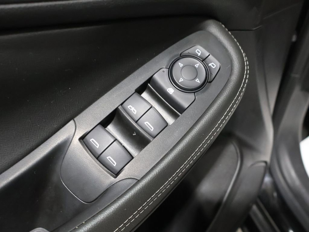 Used 2024 Buick Encore GX Sport Touring image 14