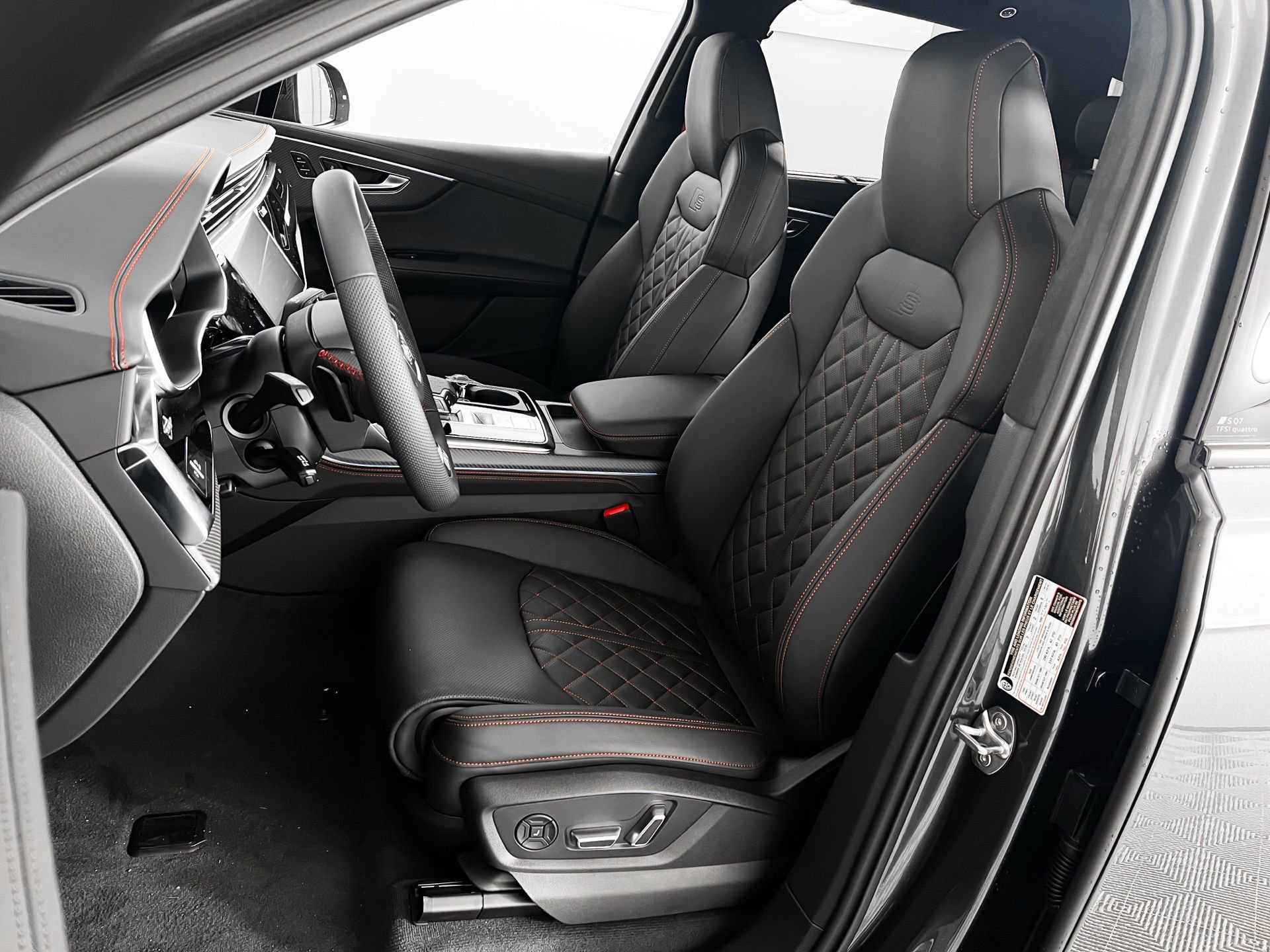 New 2026 Audi SQ7 Prestige image 19