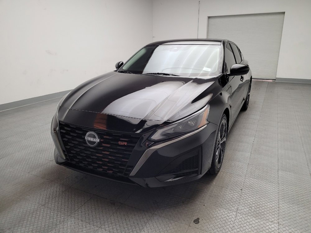 Used 2023 Nissan Altima 2.5 SR w/ SR Premium Package image 15