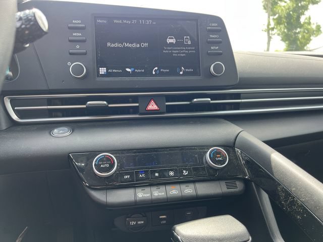 Used 2026 Hyundai Elantra Hybrid FWD image 29