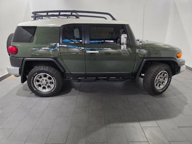 Used 2013 Toyota FJ Cruiser 4WD w/ Upgrade Pkg image 6