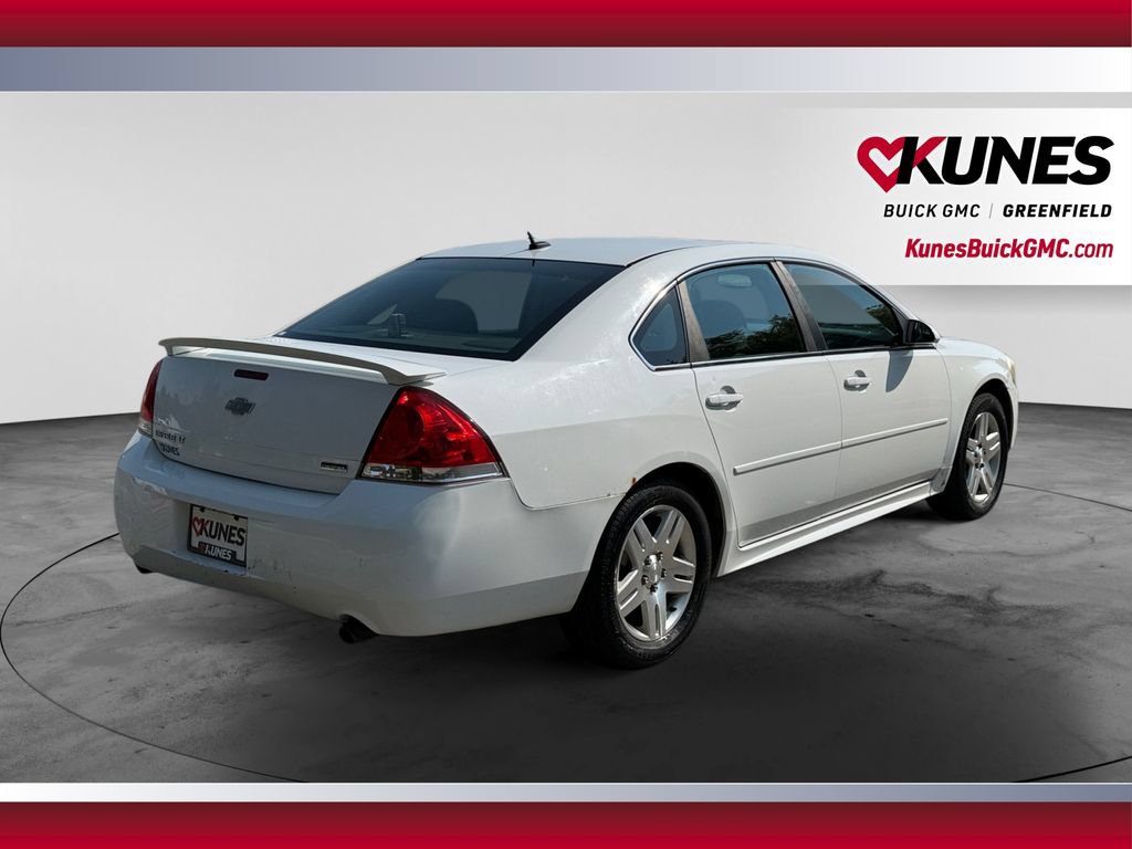 Used 2013 Chevrolet Impala LT w/ LT Sunroof Package FWD image 9