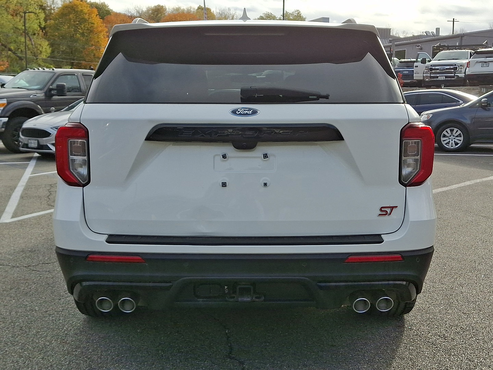 Certified 2023 Ford Explorer ST w/ ST Street Pack image 9