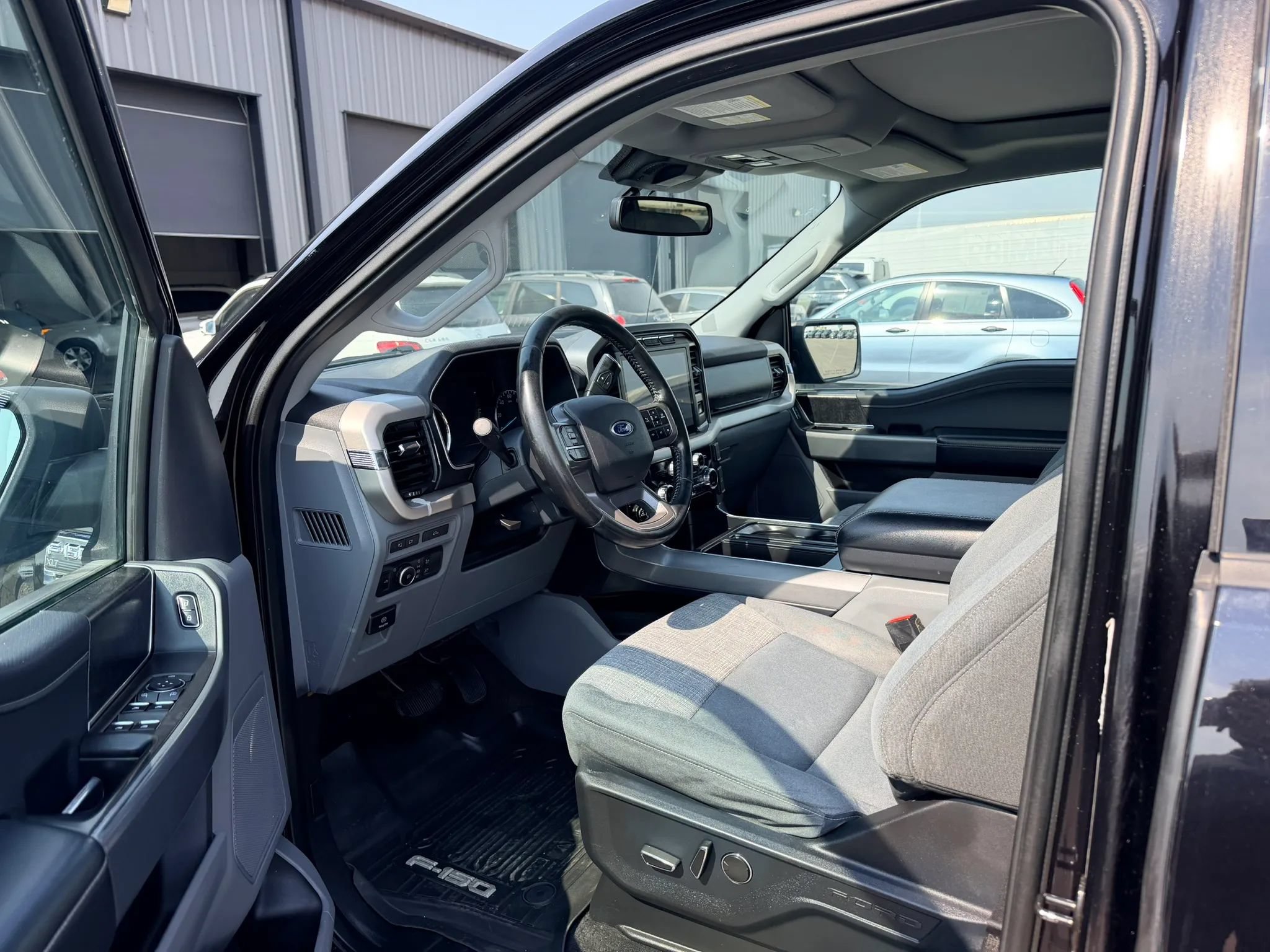 Used 2021 Ford F150 XLT w/ Equipment Group 302A High AWD/4WD image 10