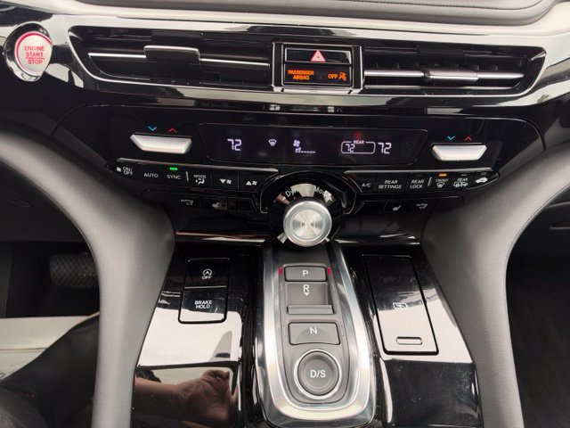 Used 2026 Acura MDX w/ Technology Package AWD/4WD image 29