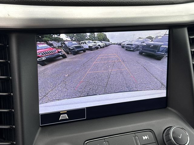 Used 2023 GMC Acadia SLT FWD image 32