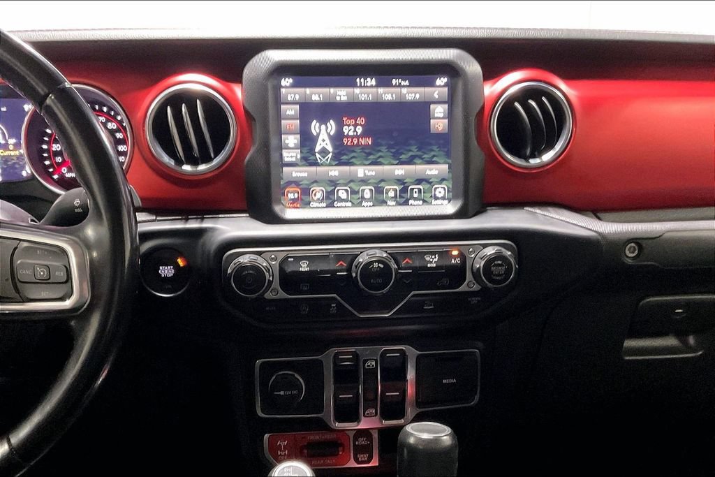 Used 2020 Jeep Gladiator Rubicon w/ Dual Top Group AWD/4WD image 7