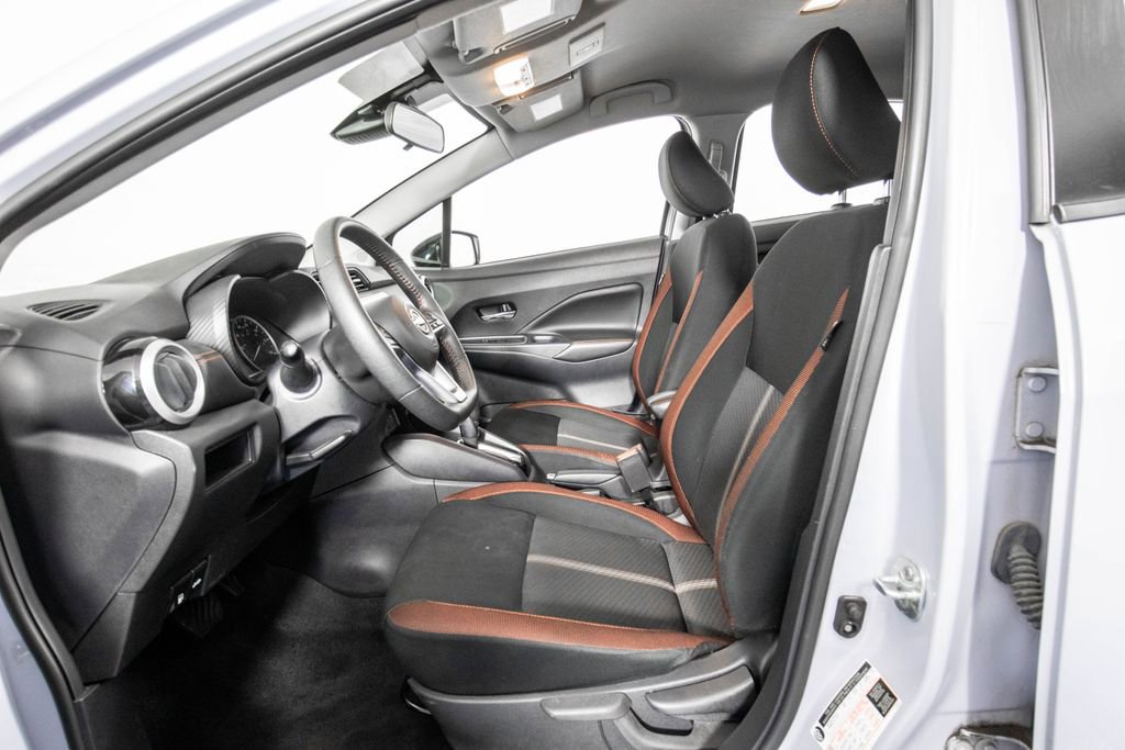 Used 2024 Nissan Versa SR w/ Trunk Package FWD image 8