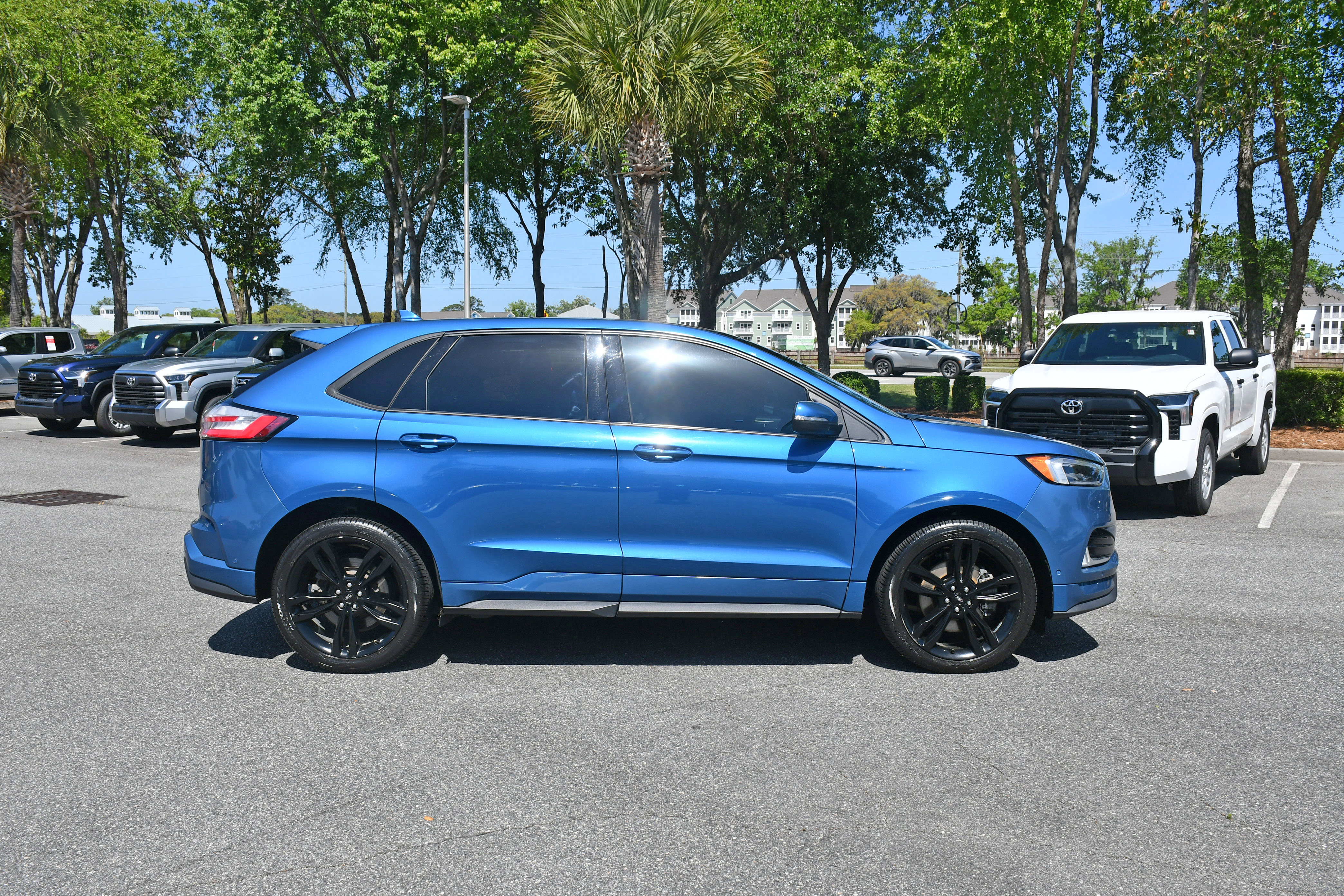 Used 2020 Ford Edge ST w/ Equipment Group 401A AWD/4WD image 5