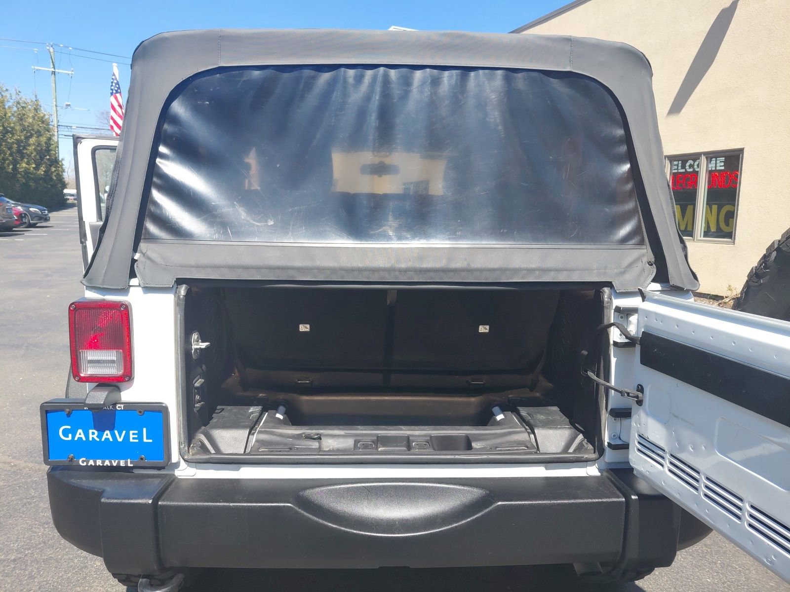 Used 2016 Jeep Wrangler Sport AWD/4WD image 10