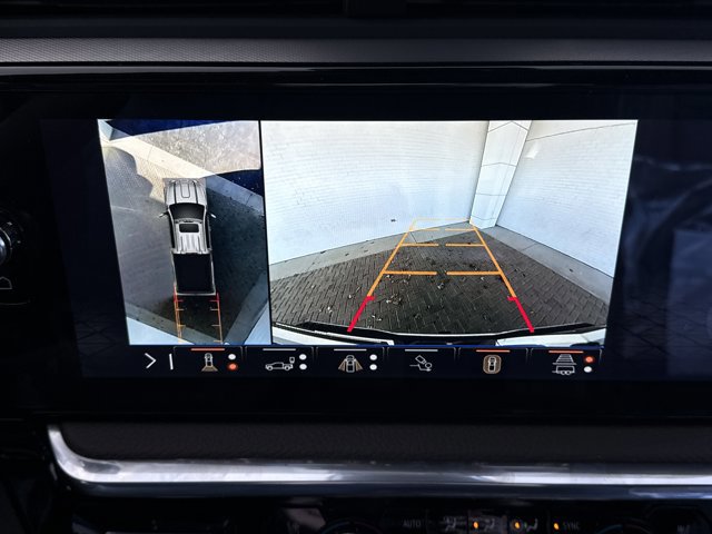 New 2026 GMC Sierra 2500 Denali w/ Denali Reserve Package image 9